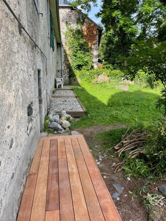 Le Monrepos Avec Jacuzzi Nordique Apartamento Bielle Exterior foto